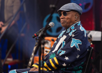 Grammy negou lugar a Milton Nascimento na premiação, diz cantora