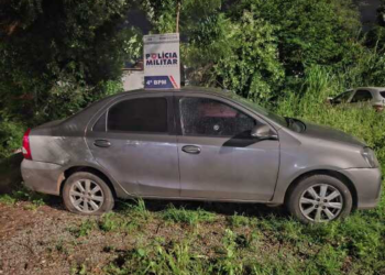 Ladrão de carro morre durante perseguição policial