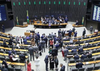 Para consultoria da Câmara, projeto de emendas fere a lei e a Constituição