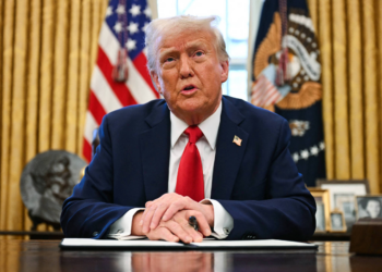 China retalia com tarifas sobre produtos dos EUA após Trump impor novas taxas