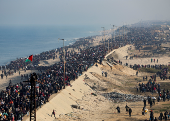 Ministro israelense ordena que Forças Armadas preparem plano para 'saída voluntária' de moradores de Gaza