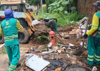 Prefeitura remove 40 toneladas de lixo no Centro de Cuiabá