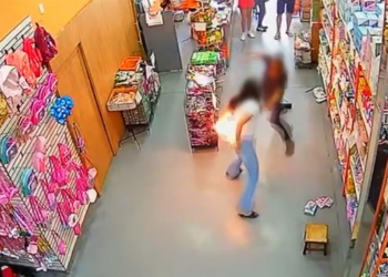 VÍDEO – Celular explode no bolso de jovem e causa queimaduras de primeiro e segundo graus
