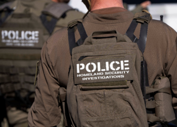 Governo Trump prende 11 mil imigrantes ilegais e pressiona por mais detenções