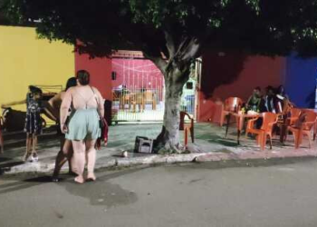 Homem invade casa e assassina ex-namorada com tiro na cabeça em VG; veja vídeo