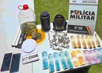 Membros de facção colocam fogo em supermercado e são presos