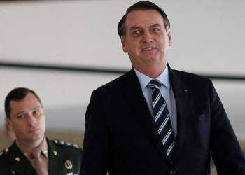 Bolsonaro temia depósitos de dinheiro em sua conta, diz Cid