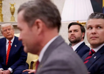 O desprezo pela Europa vazado em conversas do gabinete de Defesa de Trump que horroriza a União Europeia