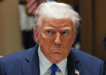 Trump sobe o tom por controle da Groenlândia: 'Odeio colocar dessa forma, mas temos que ficar com ela'