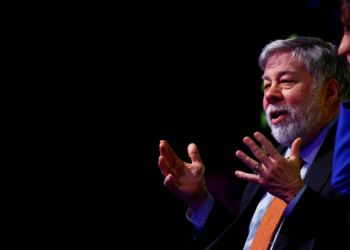 Cofundador da Apple critica 'papel direto' das bigtechs na política americana