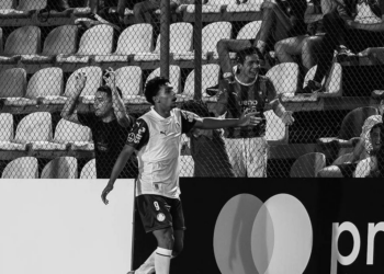 "Dói na alma", diz jogador do Palmeiras alvo de racismo no Paraguai