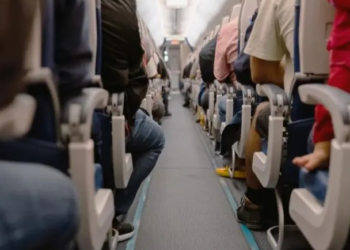 O que acontece quando um passageiro morre no voo: 'Tive que voar ao lado de um corpo'