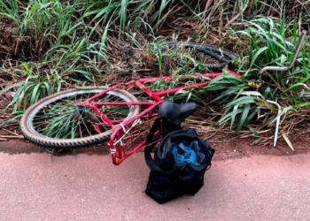Ciclista morre atropelado e motorista foge sem prestar socorro