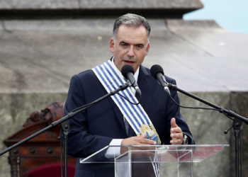 Com câncer, Pepe Mujica diz estar 'doente e velho': 'Estou indo embora'