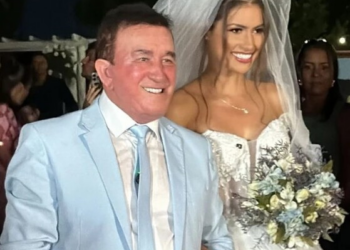 Amado Batista se casa com miss em fazenda em MT