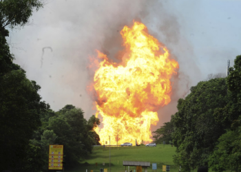 Vazamento em gasoduto provoca grande incêndio na Malásia