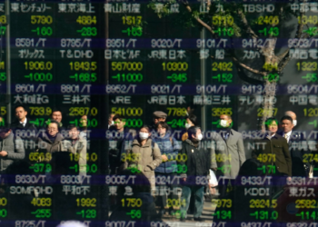 Tarifaço global de Trump: mercados financeiros da Ásia despencam após anúncio