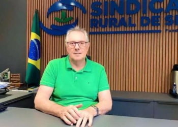 Presidente de sindicato rural fica ferido em acidente na BR-163