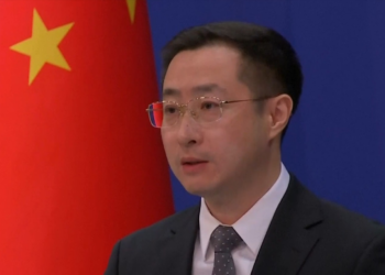 China diz que guerra tarifária não tem vencedor e que vai 'revidar até o fim' se Trump insistir