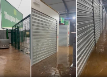 VÍDEO – Forte chuva alaga Shopping Popular e comerciante desabafa: Perdemos tudo novamente