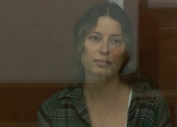 Rússia liberta bailarina condenada por doar o equivalente a R$ 300 à Ucrânia