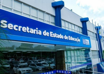 Concurso em MT oferta 1500 vagas para professores com salários de até R$17 mil