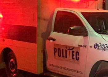 Venezuelano é assassinado a facadas e tem vísceras expostas