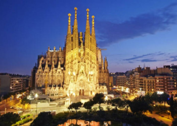 Barcelona impõe regras para selfie em ponto turístico religioso