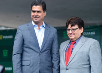 Flávia nomeia ex-secretário de Emanuel para Administração