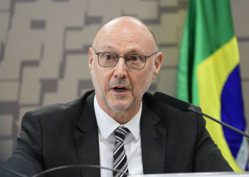 PF toma depoimento de diretor-geral da Abin de Lula decidida a indiciá-lo