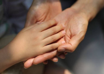 Defensoria Pública de SP lança mutirão para adotados conhecerem origens