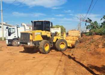 Prefeito determina recuperação das ruas das Chácaras Pica Pau e Paraíso