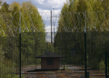 Rússia anuncia que criará zona-tampão na fronteira com a Ucrânia