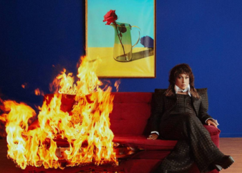 Cantora Raquel lançará disco sobre sentimentos tóxicos inspirado em Almodóvar