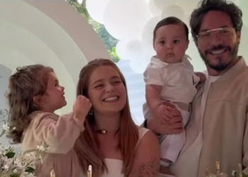 Viih Tube e Eliezer celebram apresentação de Ravi em igreja evangélica: ‘Guerreiro’