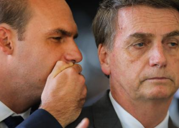 PGR dá holofotes para ação de Eduardo nos EUA financiada pelo pai Jair