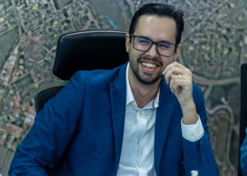 Prefeito define Mykaell Vitorino como interino da Secretaria de Saúde