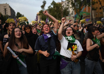 Governo de Gabriel Boric apresenta projeto de lei para legalizar aborto no Chile