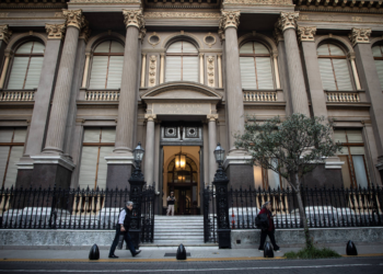 Argentina corre atrás de investidor estrangeiro para reforçar reservas do país