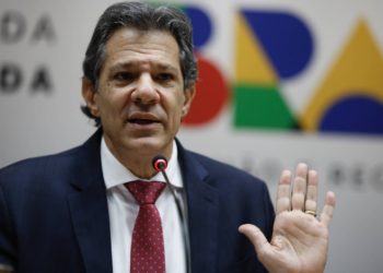 Cidades, Saúde e Defesa são as pastas mais atingidas por congelamento de verbas