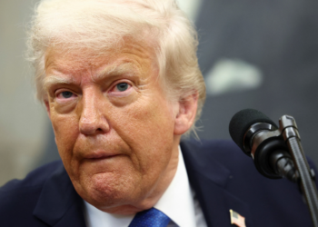 Trump diz que vai dobrar tarifas sobre o aço importado pelos EUA, de 25% para 50%