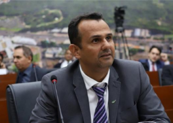 Vereador utilizou contas bancárias de terceiros para ocultar recebimento ilícito