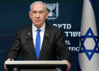 Netanyahu promete agir contra os Houthis após ataque ao principal aeroporto de Israel