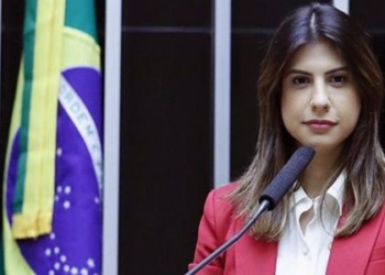 Deputada Camila Jara (PT) é diagnosticada com câncer e pede licença