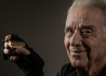 'Ainda estou aqui': Martins emociona até músicos de NY em ensaio de adeus