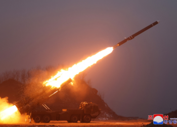 Coreia do Norte dispara mísseis de curto alcance no Mar do Japão, diz Coreia do Sul