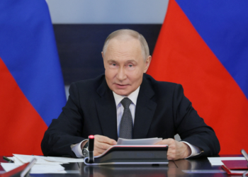 Rússia lança ataque aéreo contra Kiev, diz prefeito da cidade