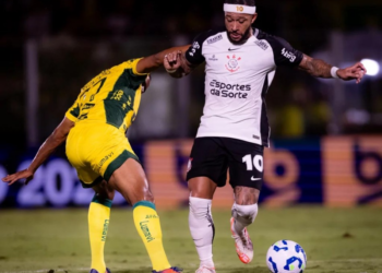 Corinthians perde para o Mirassol com pênalti perdido por Depay