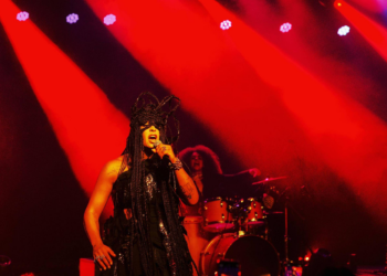 Linn da Quebrada diz que Fernanda Montenegro deu 'chacoalhão' para sua volta