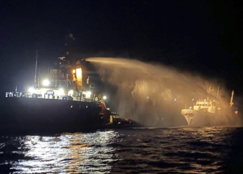 Drones atacam navio que transportava ajuda para Gaza, dizem organizadores